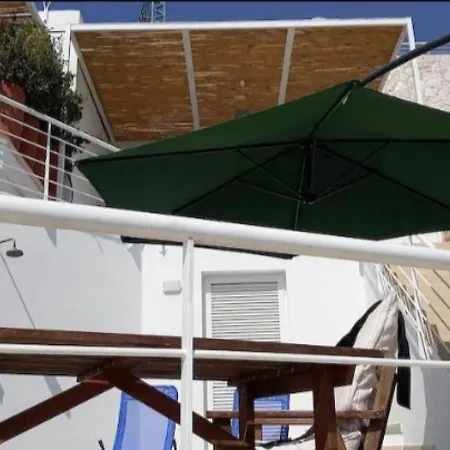 Bellone Ischia * איסקיה